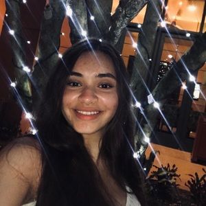 Meet your Posher, Angeline